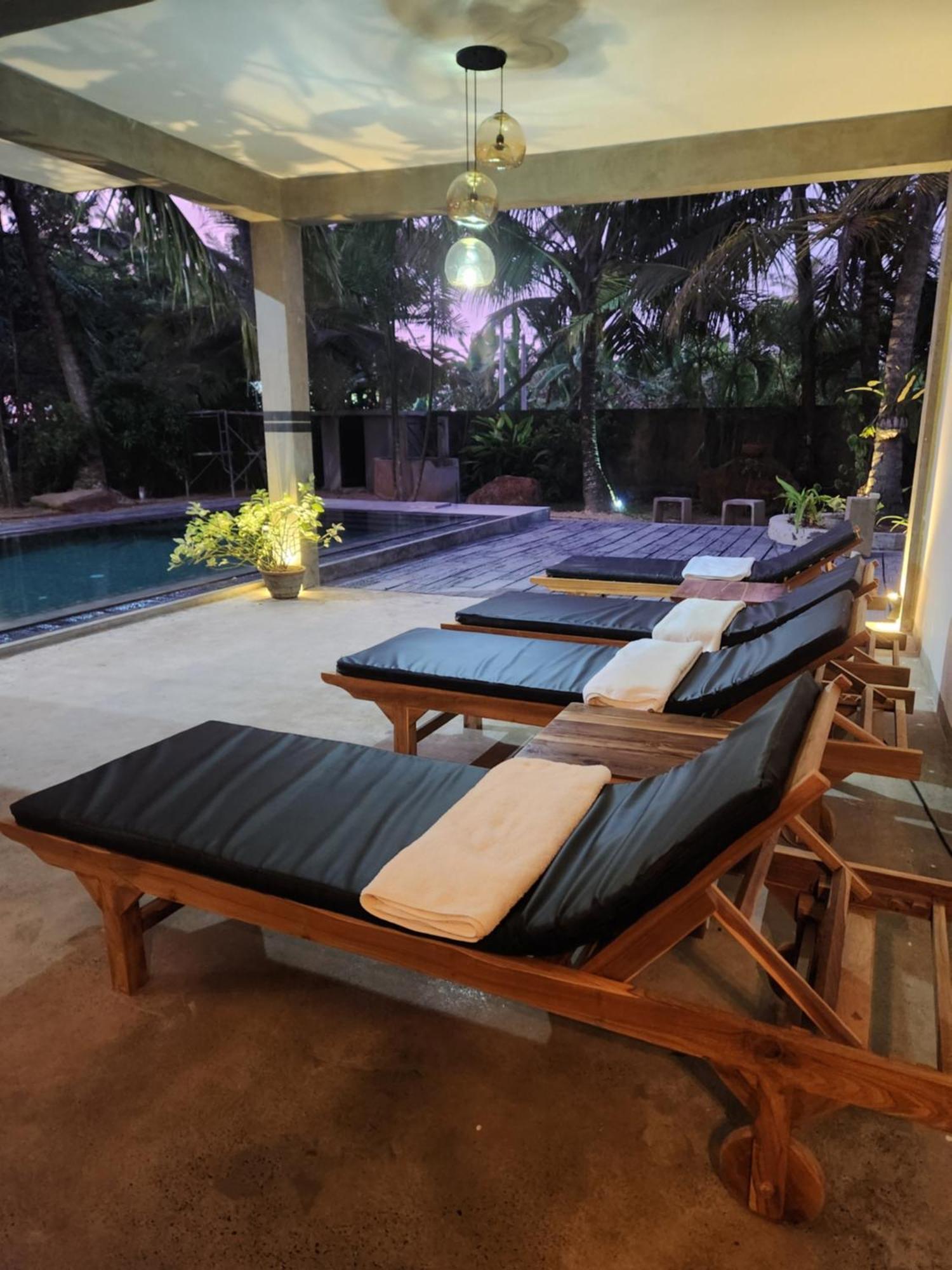 Red Sun Beach Villa Kosgoda Extérieur photo