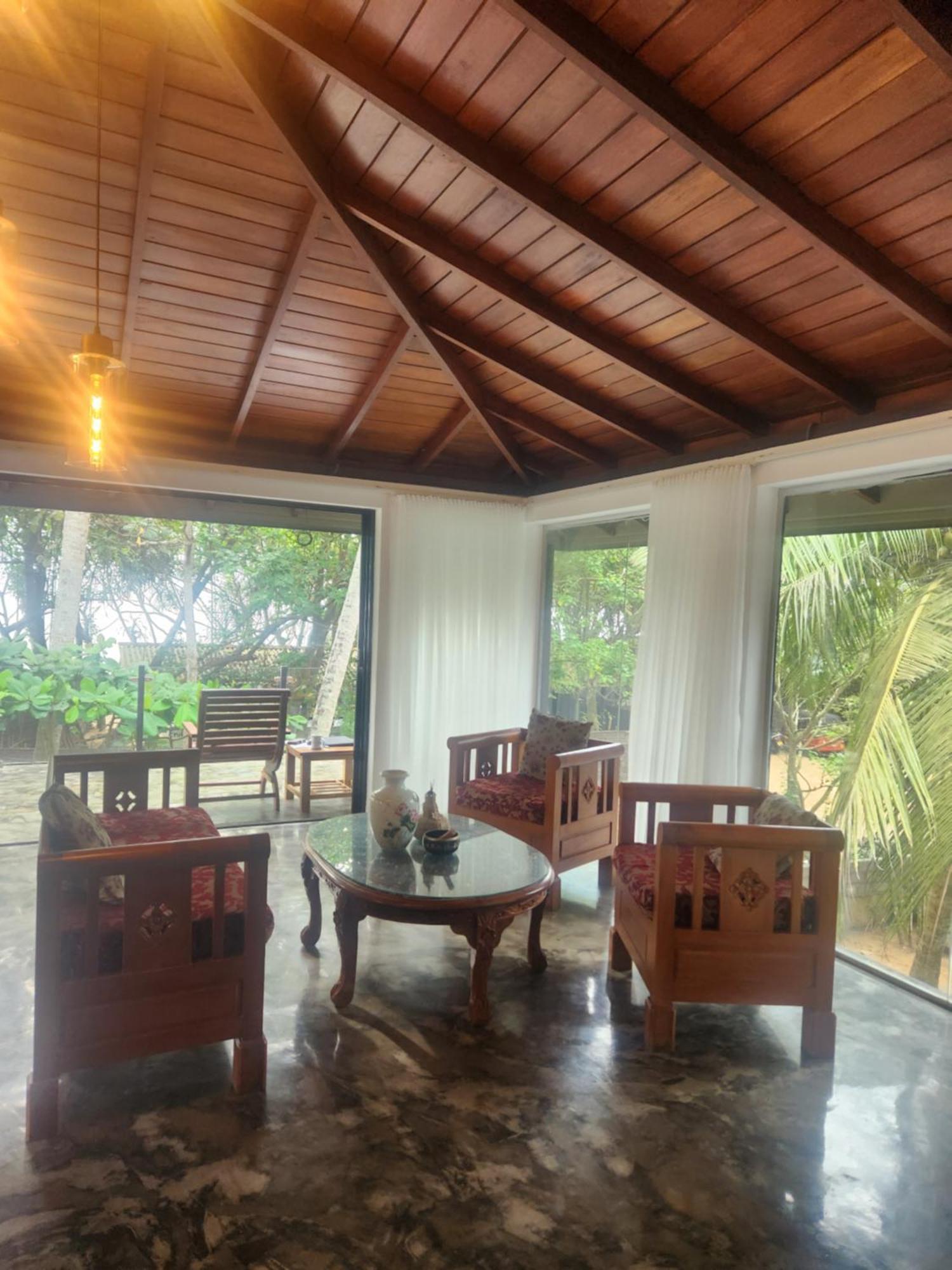 Red Sun Beach Villa Kosgoda Extérieur photo